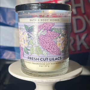 Bath & Body Works Fresh Cut Lilacs Candle - Purple and White